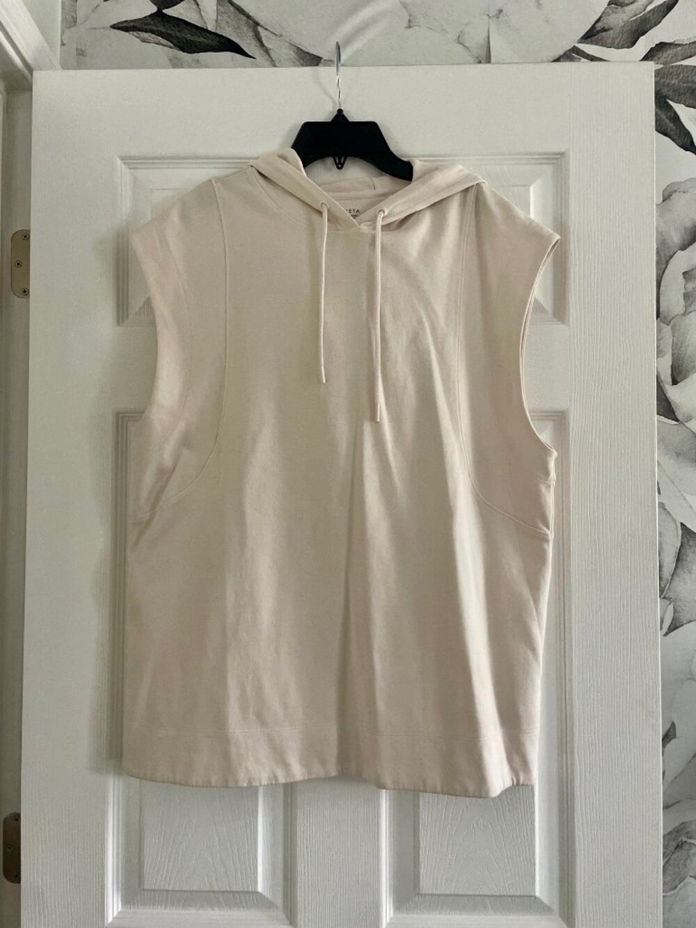 Athleta Sleeveless Hooded Sweatshirt Pullover Cream Ivory Size M